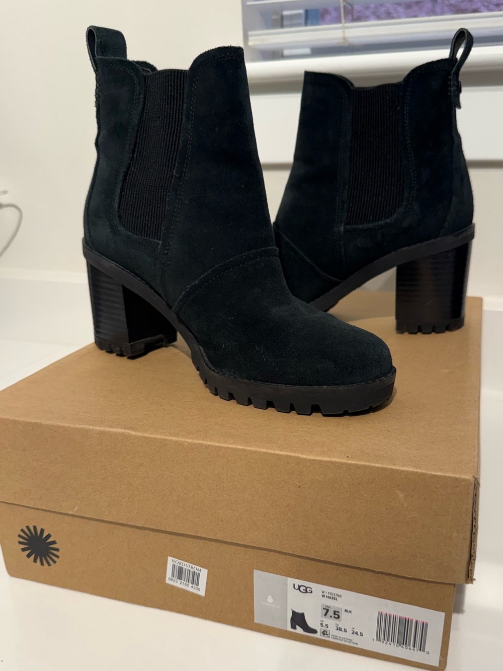 UGG Hazel Black Suede Booties - Size 7.5